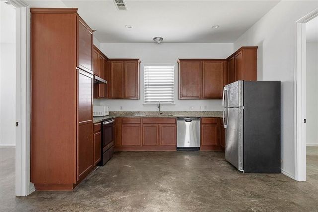 1310 Hausman DR, Lockhart, TX 78644