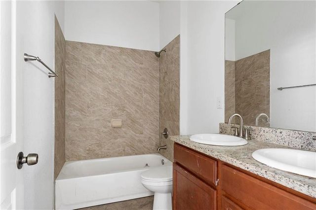 1310 Hausman DR, Lockhart, TX 78644