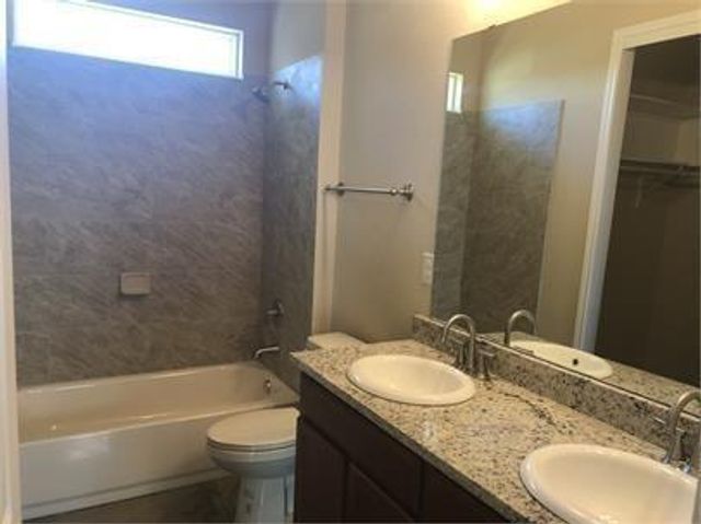 1310 Hausman DR, Lockhart, TX 78644