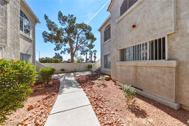 4316 West Lake Mead Boulevard 101, Las Vegas, NV 89108