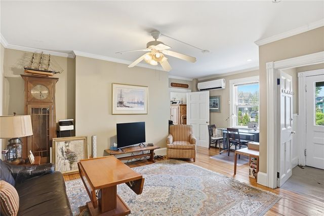 192 Washington Road, Barrington, RI 02806