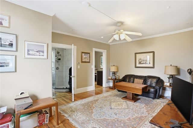 192 Washington Road, Barrington, RI 02806