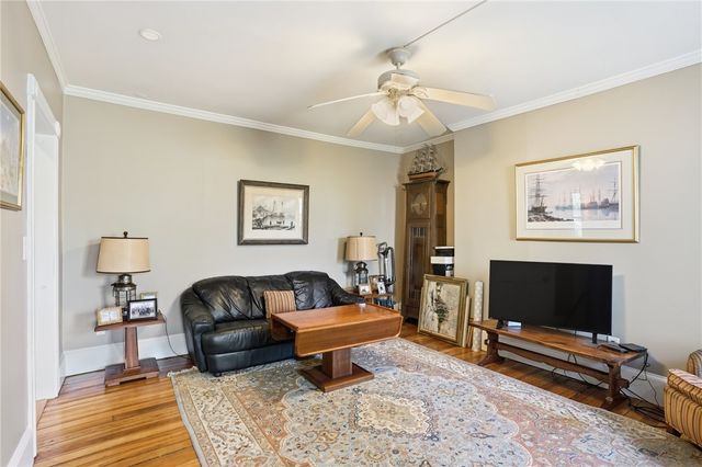192 Washington Road, Barrington, RI 02806