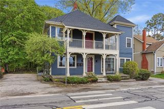 192 Washington Road, Barrington, RI 02806