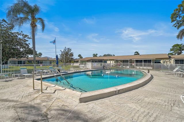 2851 SWIFTON DRIVE 39, Sarasota, FL 34231