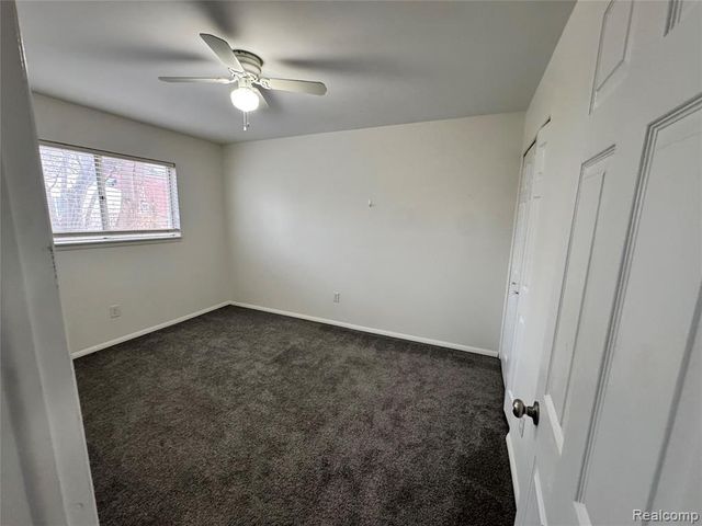 17459 Roseville Boulevard, Roseville, MI 48066