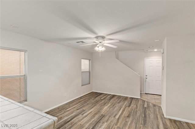 445 Royal Bridge Drive, Las Vegas, NV 89178