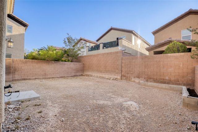 445 Royal Bridge Drive, Las Vegas, NV 89178