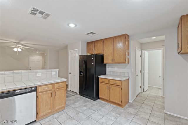 445 Royal Bridge Drive, Las Vegas, NV 89178