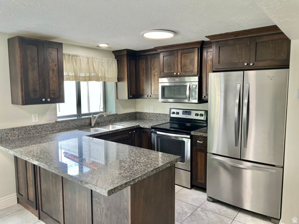720 N 350 W, Kaysville, UT 84037 — photo 2