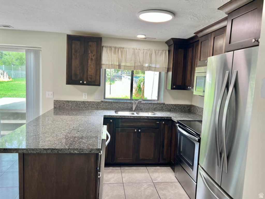720 N 350 W, Kaysville, UT 84037 — photo 3
