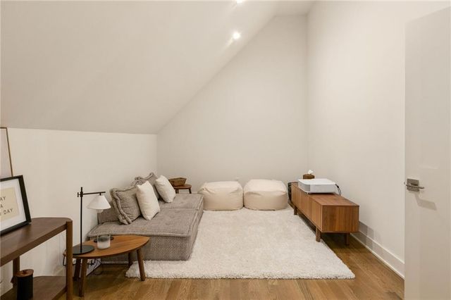 10840 Serenbe Lane, Chattahoochee Hills, GA 30268