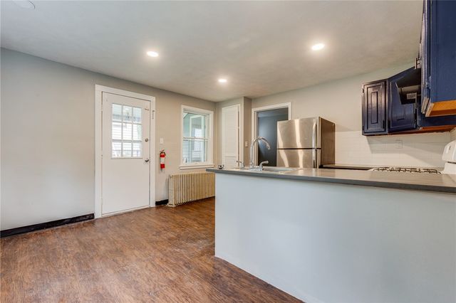 2637 Norwood Ave, Perry Hilltop, PA 15214
