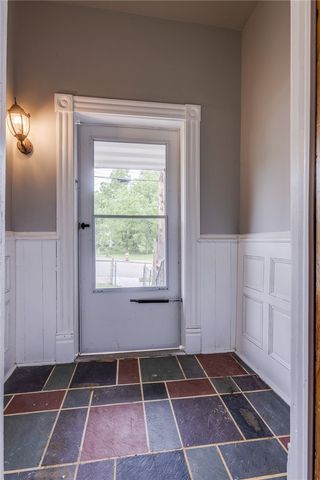 2637 Norwood Ave, Perry Hilltop, PA 15214