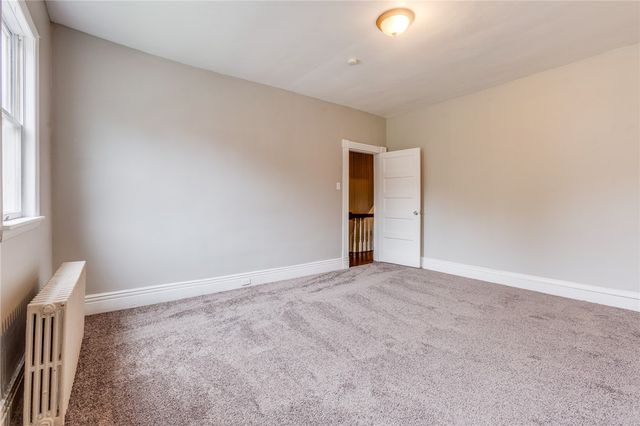 2637 Norwood Ave, Perry Hilltop, PA 15214