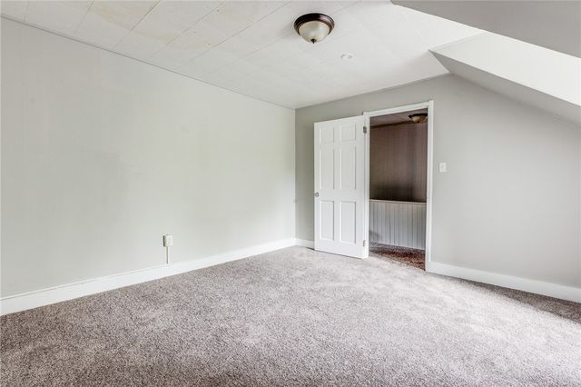 2637 Norwood Ave, Perry Hilltop, PA 15214