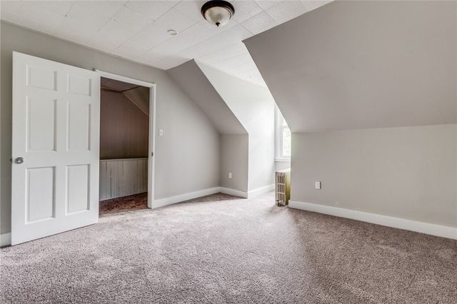 2637 Norwood Ave, Perry Hilltop, PA 15214