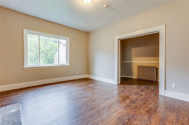 2637 Norwood Ave, Perry Hilltop, PA 15214