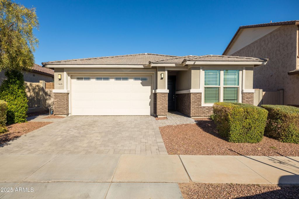 19628 W EXETER Boulevard, Litchfield Park, AZ 85340 — exterior