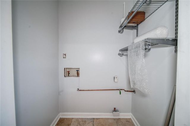 280 Winding River Road B, Atlanta, GA 30350