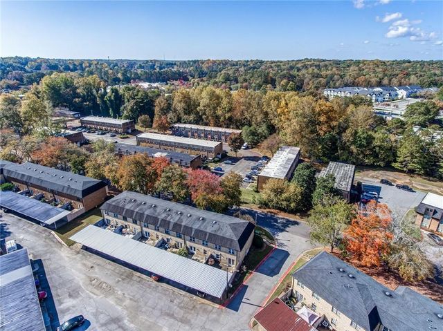 280 Winding River Road B, Atlanta, GA 30350