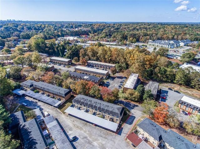 280 Winding River Road B, Atlanta, GA 30350