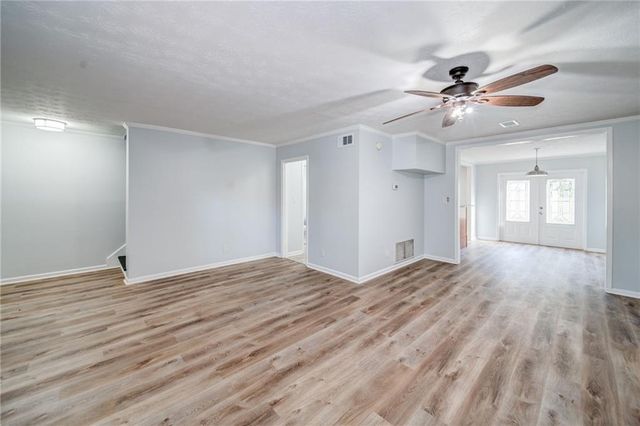 280 Winding River Road B, Atlanta, GA 30350