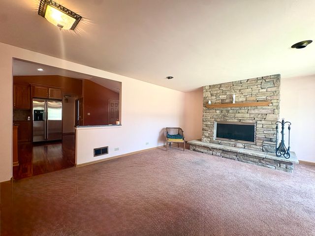 10206 S Fairfield Avenue, Chicago, IL 60655