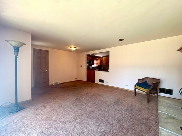 10206 S Fairfield Avenue, Chicago, IL 60655
