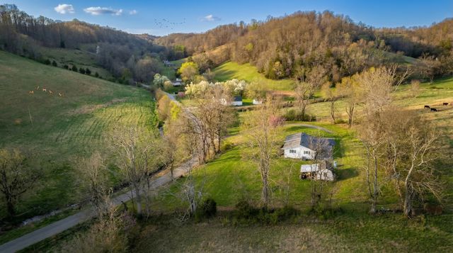1120 Bull Run Rd, Lynchburg, TN 37352