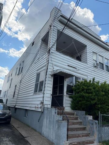 447 E 27Th St, Paterson City, NJ 07514