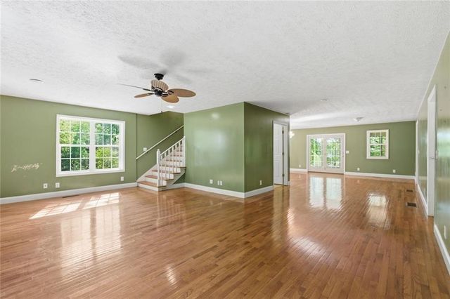 3695 Ledan Road, Gainesville, GA 30506