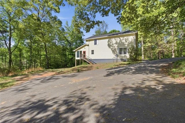 3695 Ledan Road, Gainesville, GA 30506