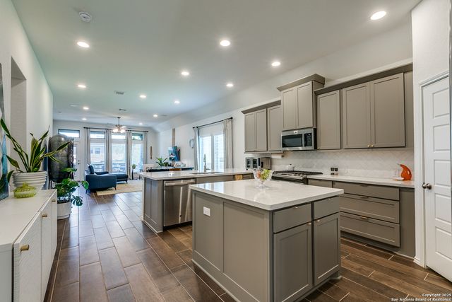 12621 Vittorio Gable, San Antonio, TX 78253