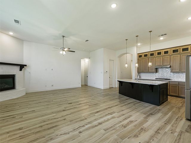 1956 Frediano Lane, Mclendon Chisholm, TX 75032