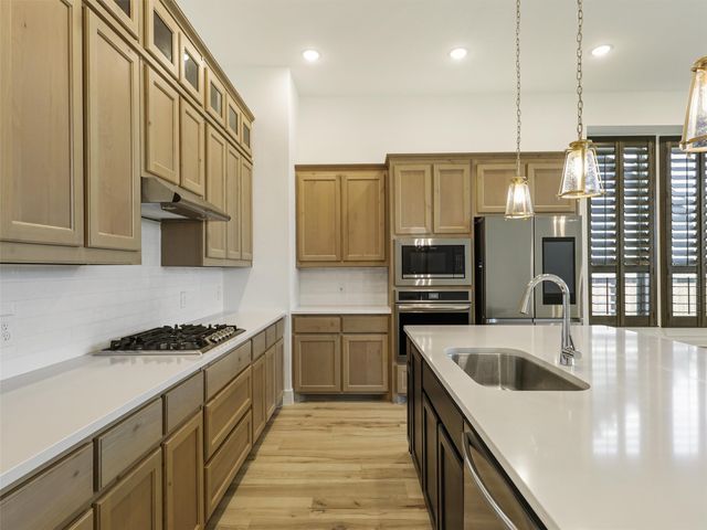 1956 Frediano Lane, Mclendon Chisholm, TX 75032