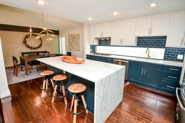 10003 Burgoyne Road, Houston, TX 77042