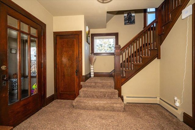 1222 22nd Ave E, Superior, WI 54880