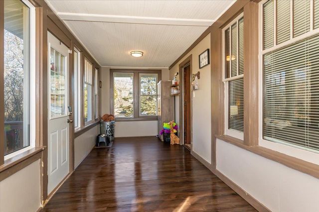 1222 22nd Ave E, Superior, WI 54880