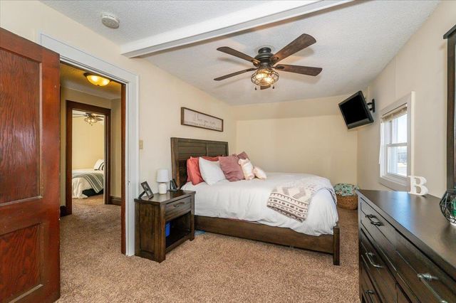 1222 22nd Ave E, Superior, WI 54880