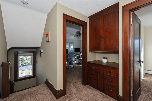 1222 22nd Ave E, Superior, WI 54880