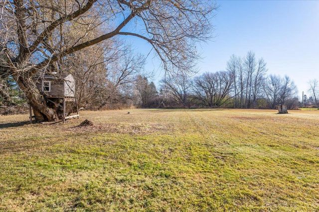 1222 22nd Ave E, Superior, WI 54880