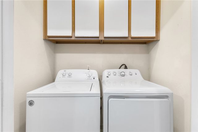 1339 Canyon Creek Circle, College Station, TX 77840