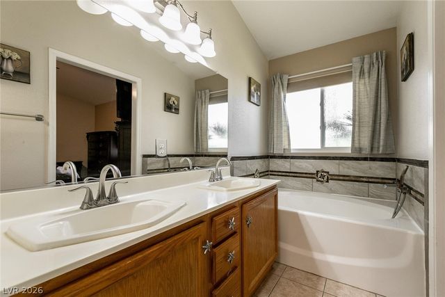 2031 Maple Springs Street, Henderson, NV 89002