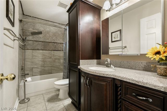 2031 Maple Springs Street, Henderson, NV 89002