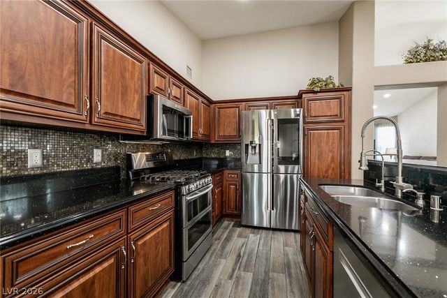 2031 Maple Springs Street, Henderson, NV 89002