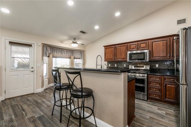 2031 Maple Springs Street, Henderson, NV 89002