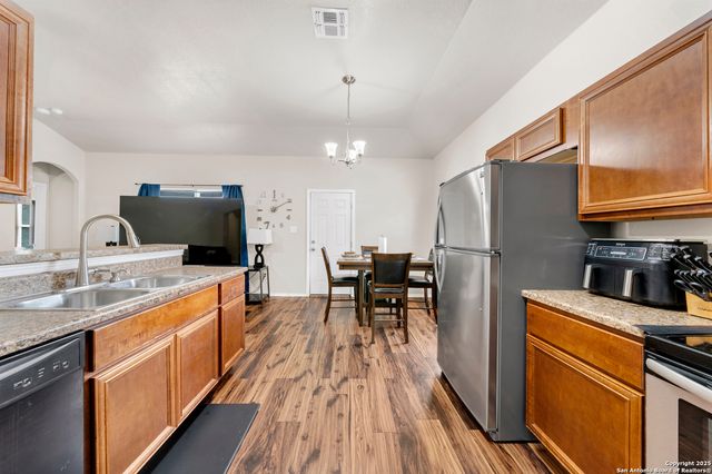 6538 Marcum, San Antonio, TX 78227