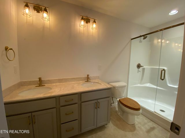 6534 Colossal Lane, Corryton, TN 37721