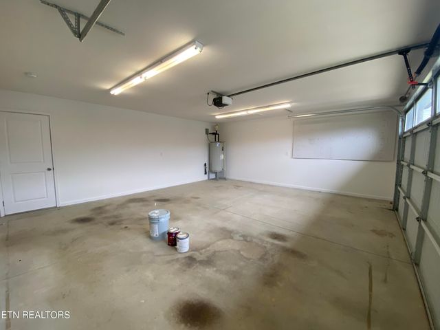 6534 Colossal Lane, Corryton, TN 37721